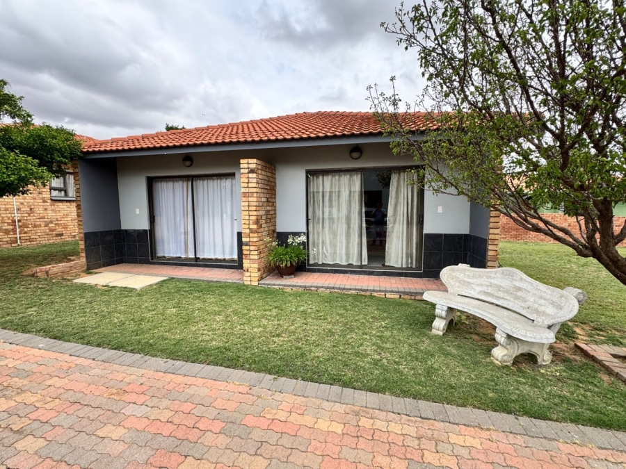 6 Bedroom Property for Sale in Orkney North West